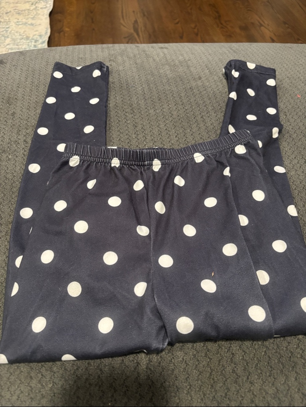 🟢10/$10 - Navy Polka Dot Leggings - White Dot Print